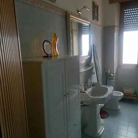 Il Nido Di Mamma E Babbo Apartman Civitavecchia